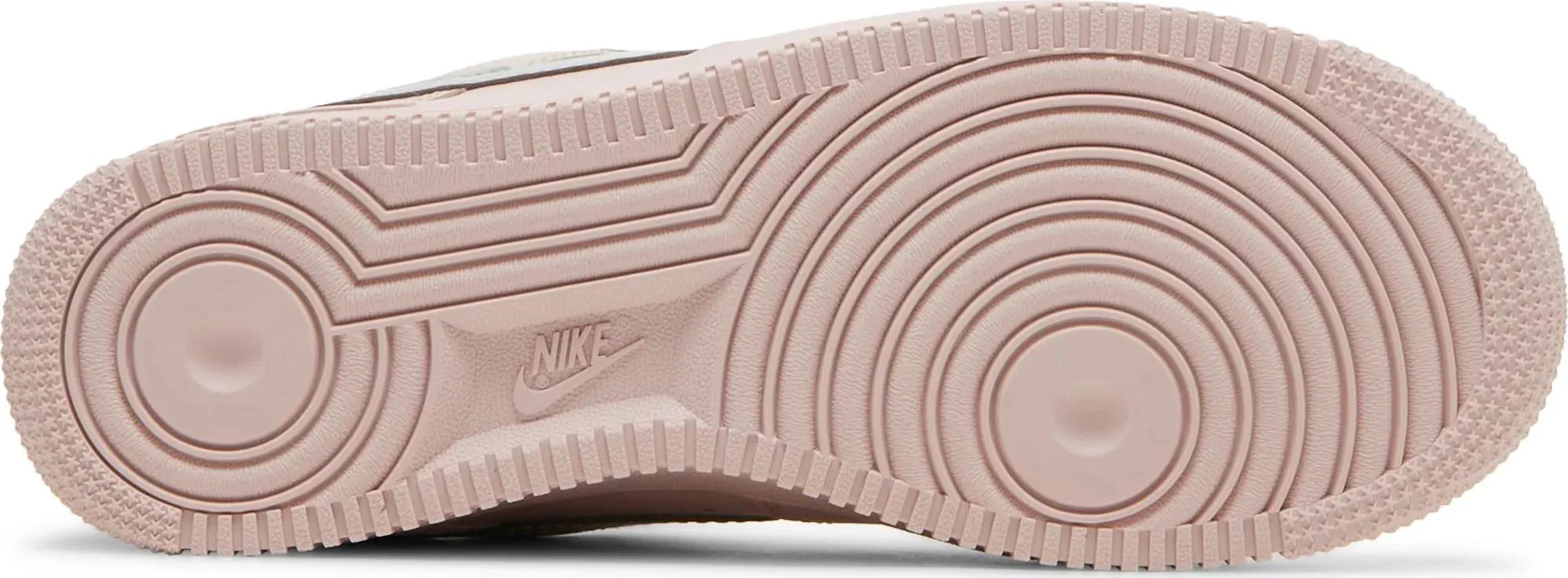 Downhill running Nike Air Force 1 Low Faux Sherpa Fur (W)