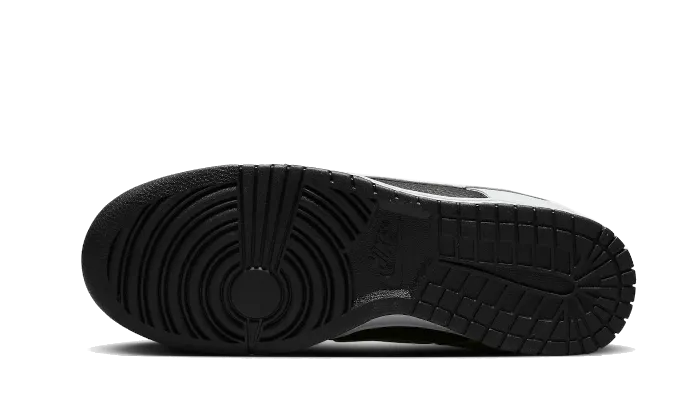 Elite Design Versatile Style Nike Dunk Low Reverse Panda Volt