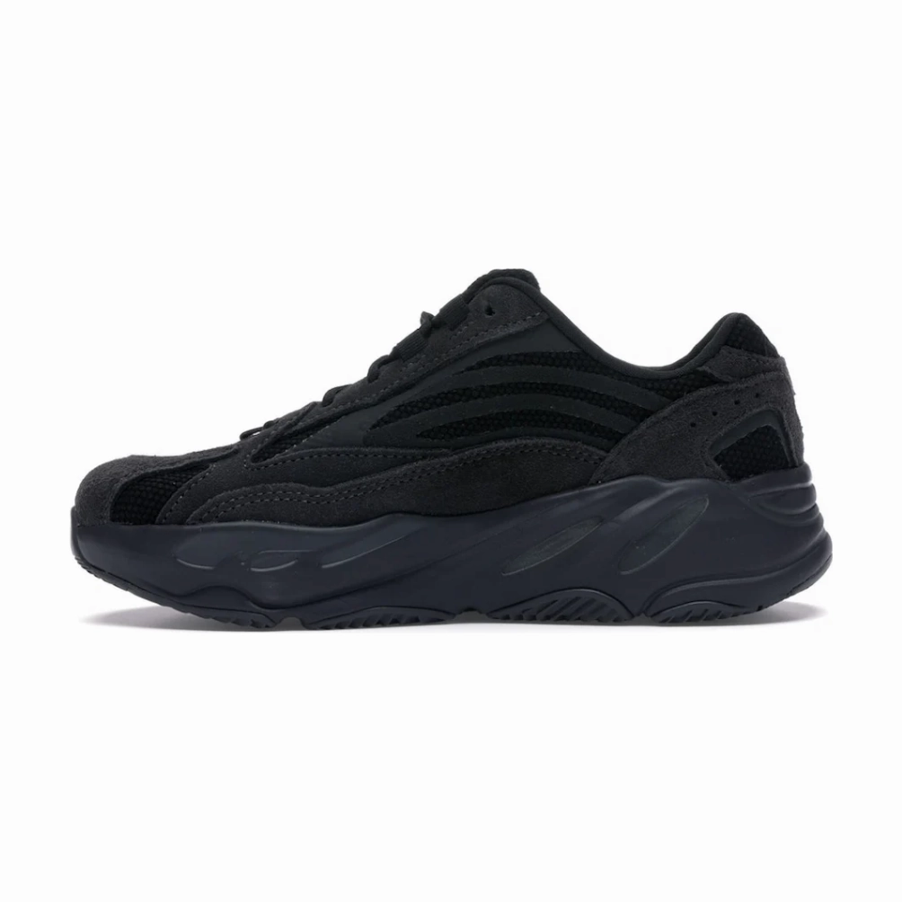 Yeezy Boost 700 V2 Vanta (Kids) Friend Hike