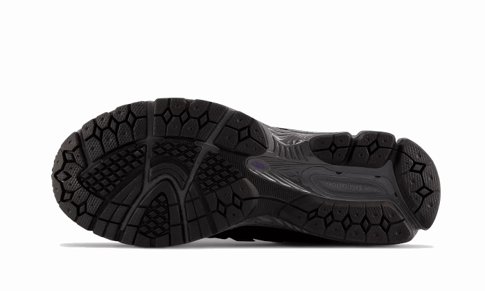 New Balance 1906R Cordura Pocket Black Bonded Seam Construction