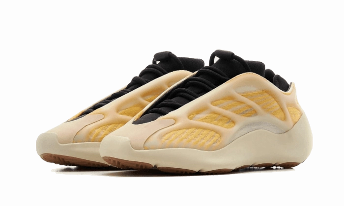 Yeezy 700 V3 Mono Safflower Daily Ready Practical Walk