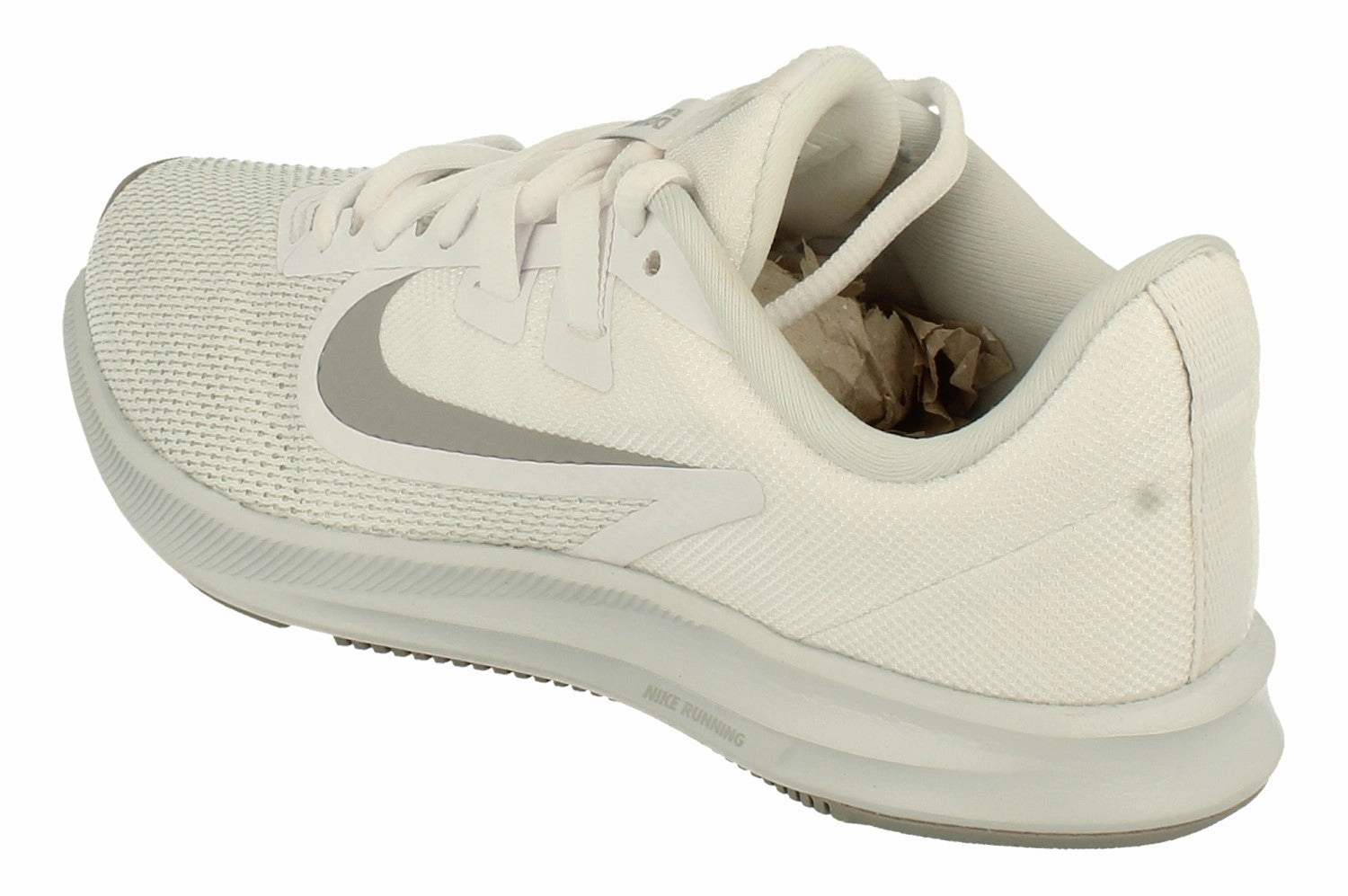 Beginner runner running shoes for men in their 20s Nike Downshifter 9 Womens AQ7486 100