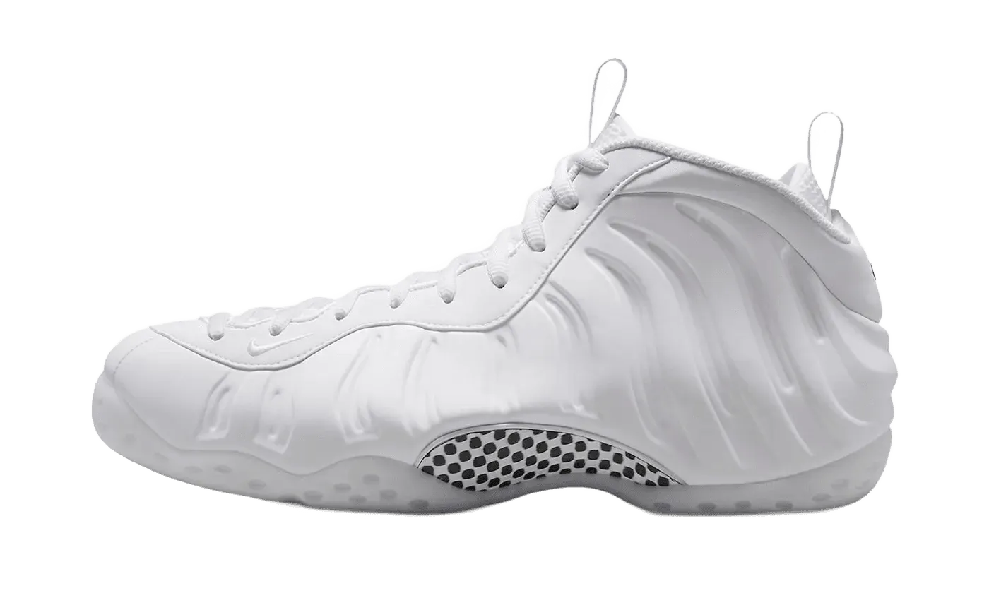 Durable Build Nike Air Foamposite One Triple White