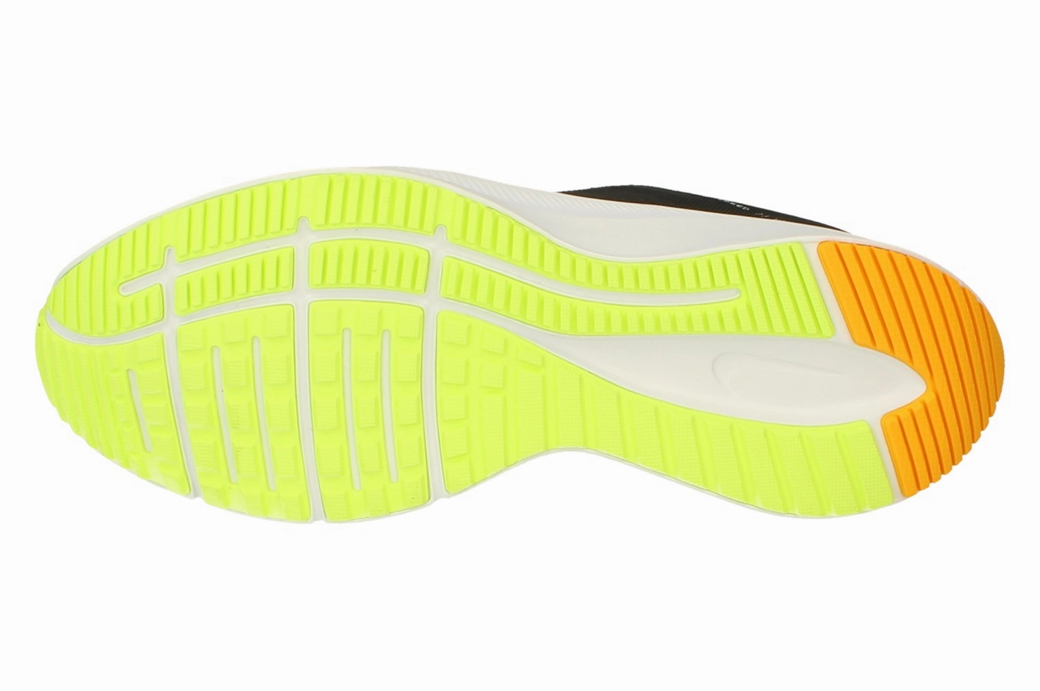 Nike Quest 3 Mens CD0230 005 ventilation channels