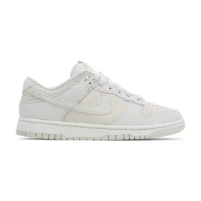 Nike Dunk Low Premium Vast Grey classic - style running shoes