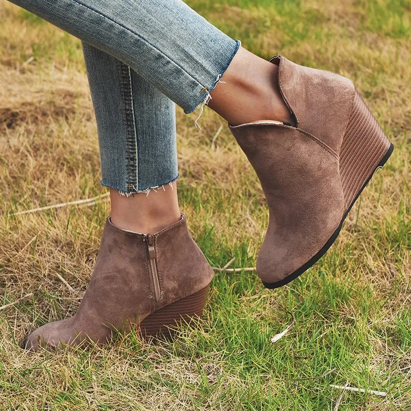 Fashion wedge boots side slit round toe ankle boots