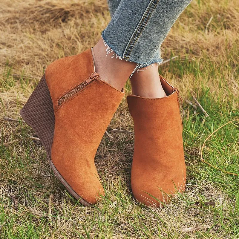 Fashion wedge boots side slit round toe ankle boots