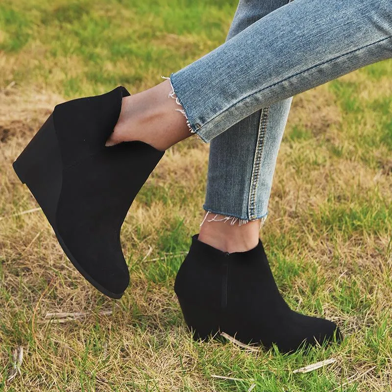 Fashion wedge boots side slit round toe ankle boots