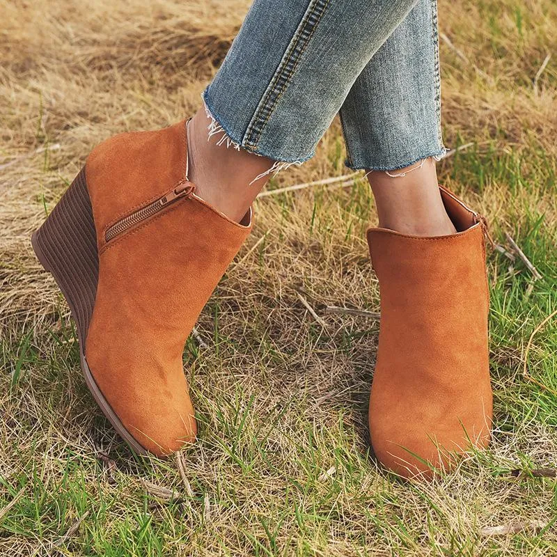 Fashion wedge boots side slit round toe ankle boots
