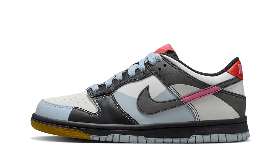 Dunk Low Dance medium fit running on a dirt track shoes