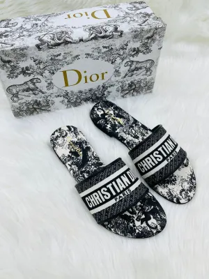 FEMALE SLIDES -80