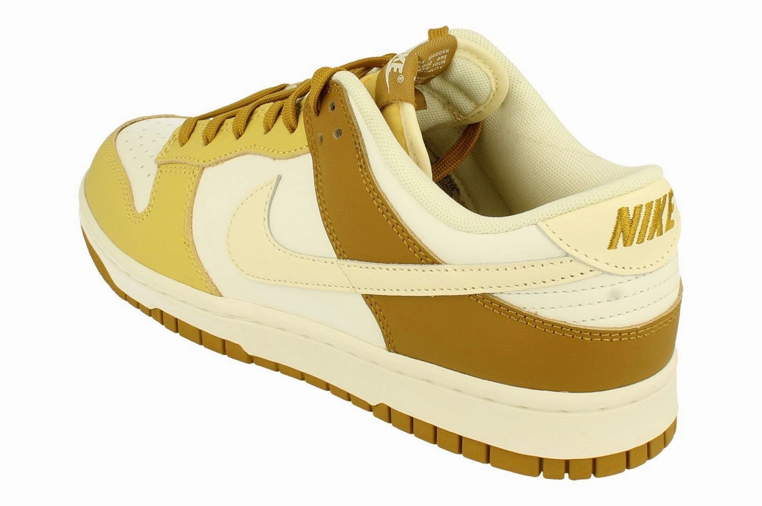 Neutral Footwear Nike Dunk Low Retro Mens Trainers FZ4042 716