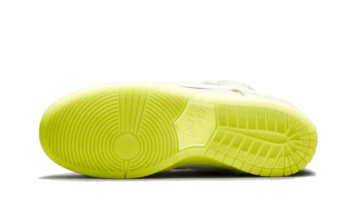 crossover use weekend SB Dunk Low Mummy