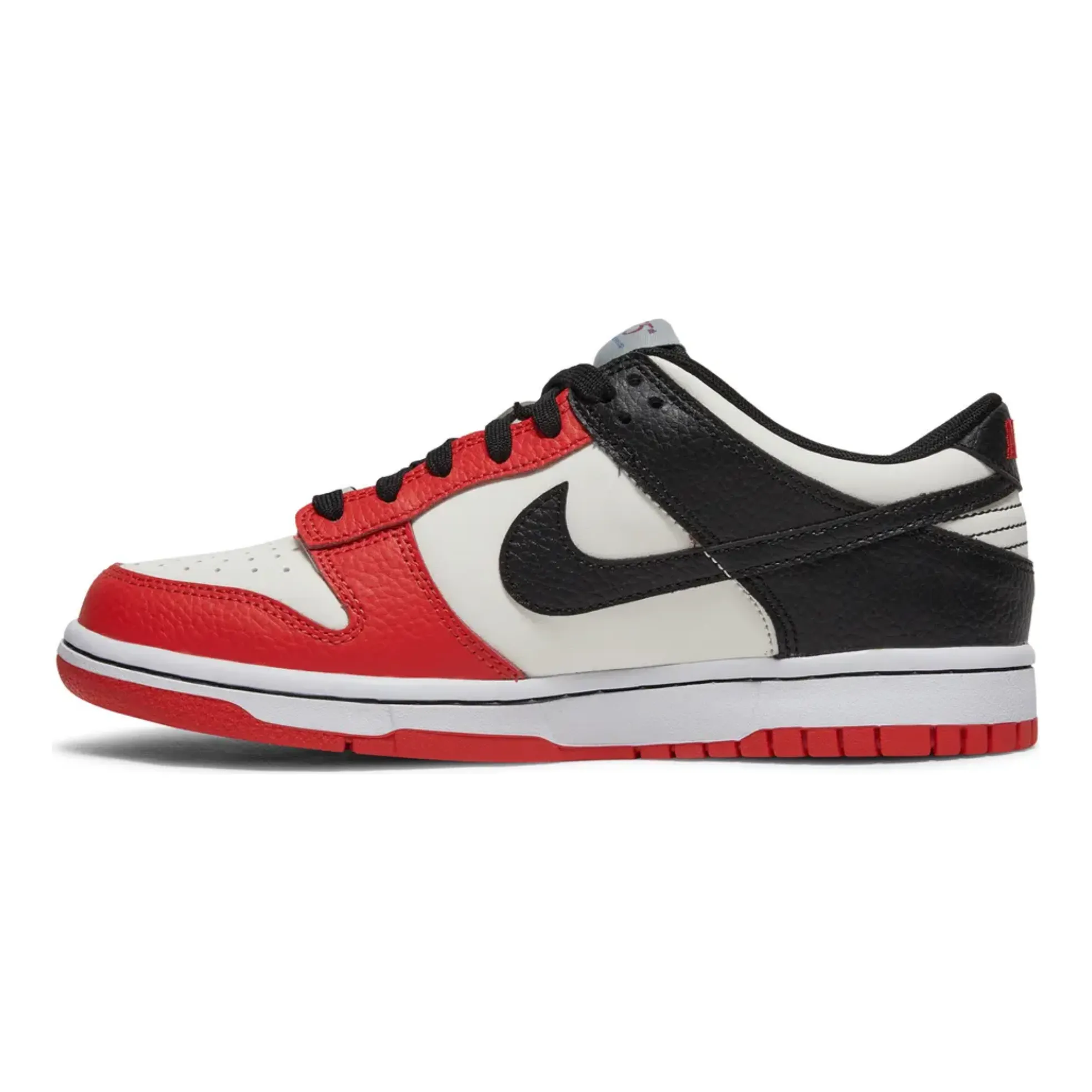cross - training - shoes Nike Dunk Low EMB NBA 75th Anniversary Chicago GS
