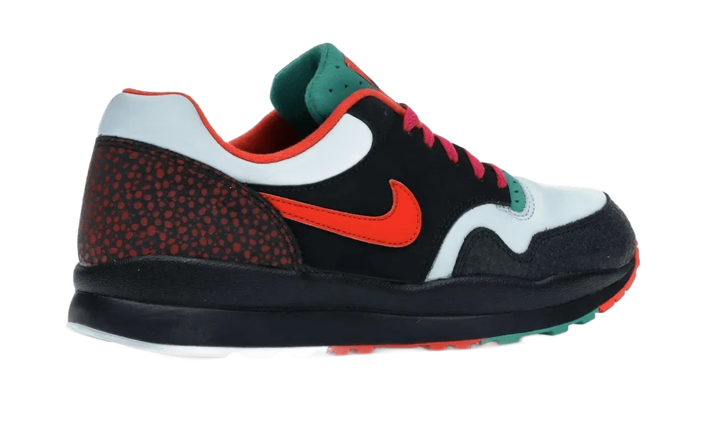 Layered cushioning Nike Air Safari Supreme Tech