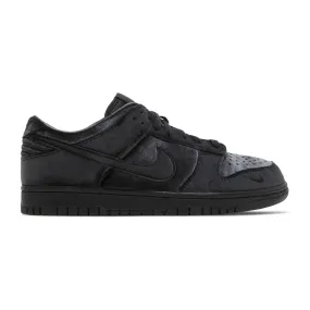 hard sole lifestyle - choice Nike Dunk Low Dover Street Market Triple Black Velvet