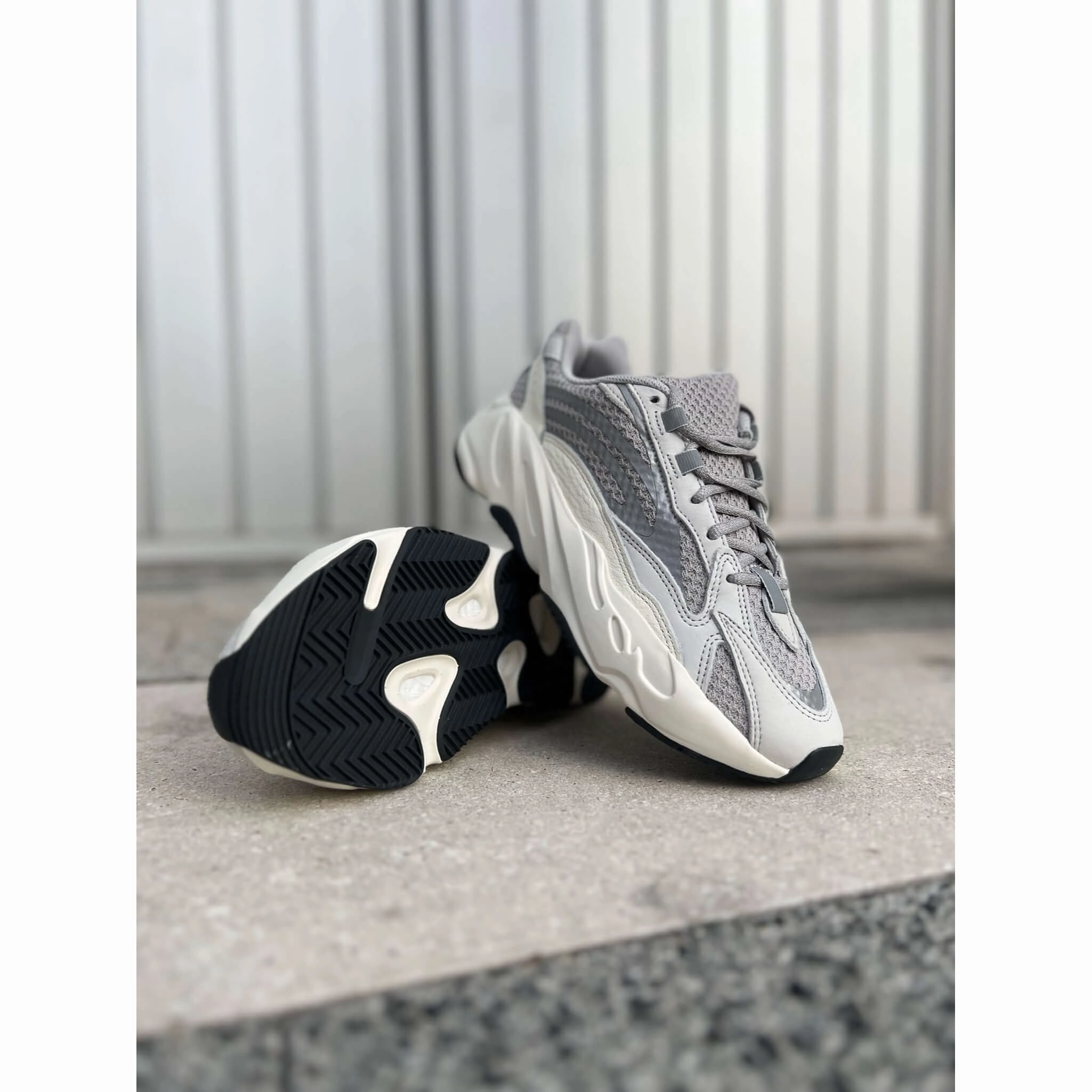 Soft Pace Elastic laces Adidas Yeezy Boost 700 V2 Static