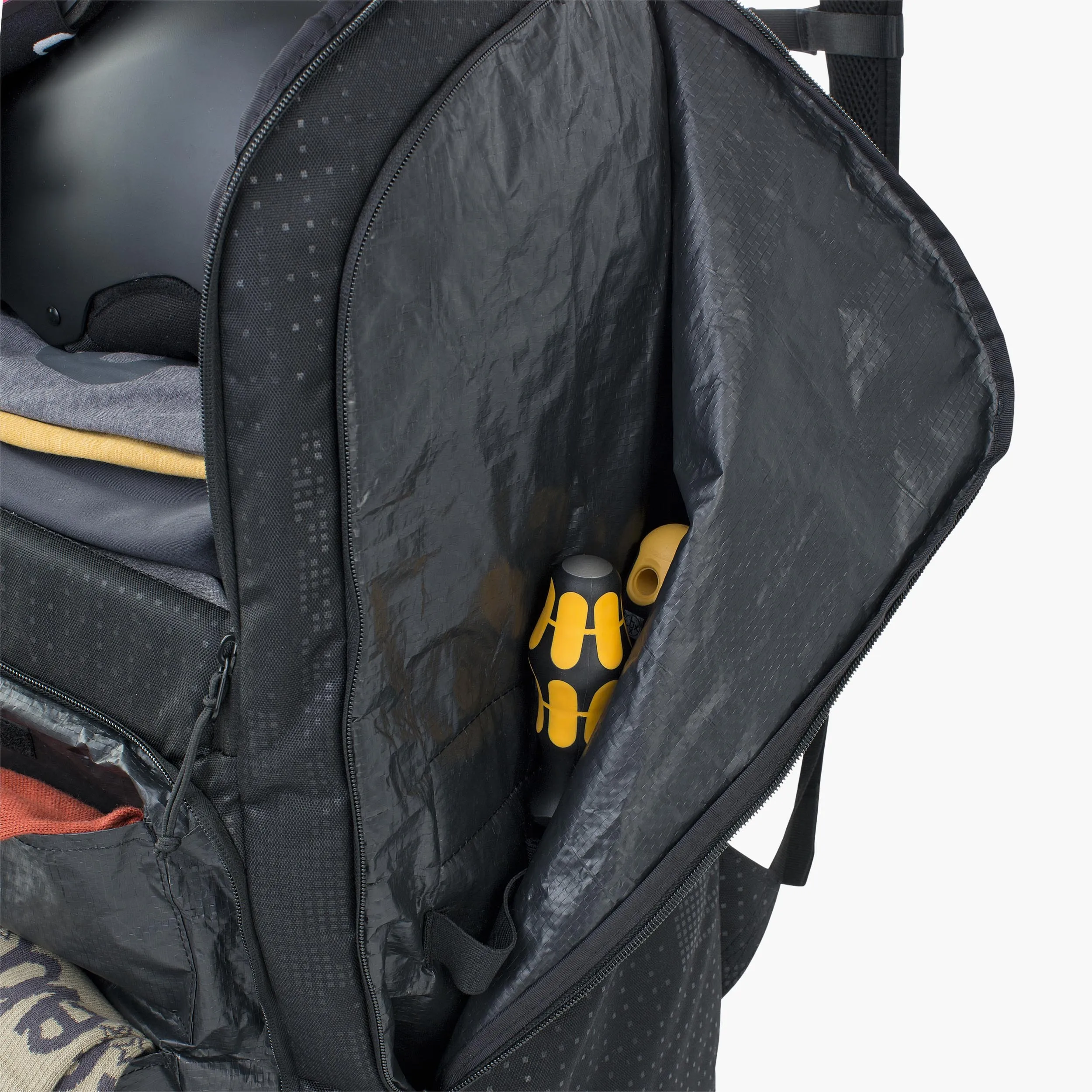 GEAR BACKPACK 90