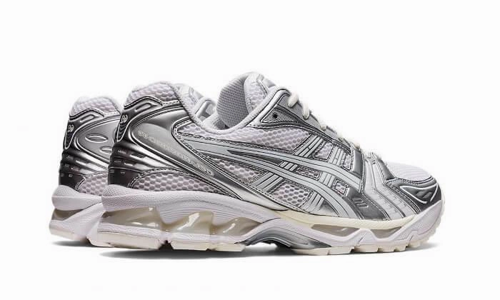 running for a cause interval - training Gel-Kayano 14 JJJJound Silver White
