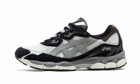 Gel-NYC Ivory Clay Grey easy - to - clean shoe feature graduation - themed running option