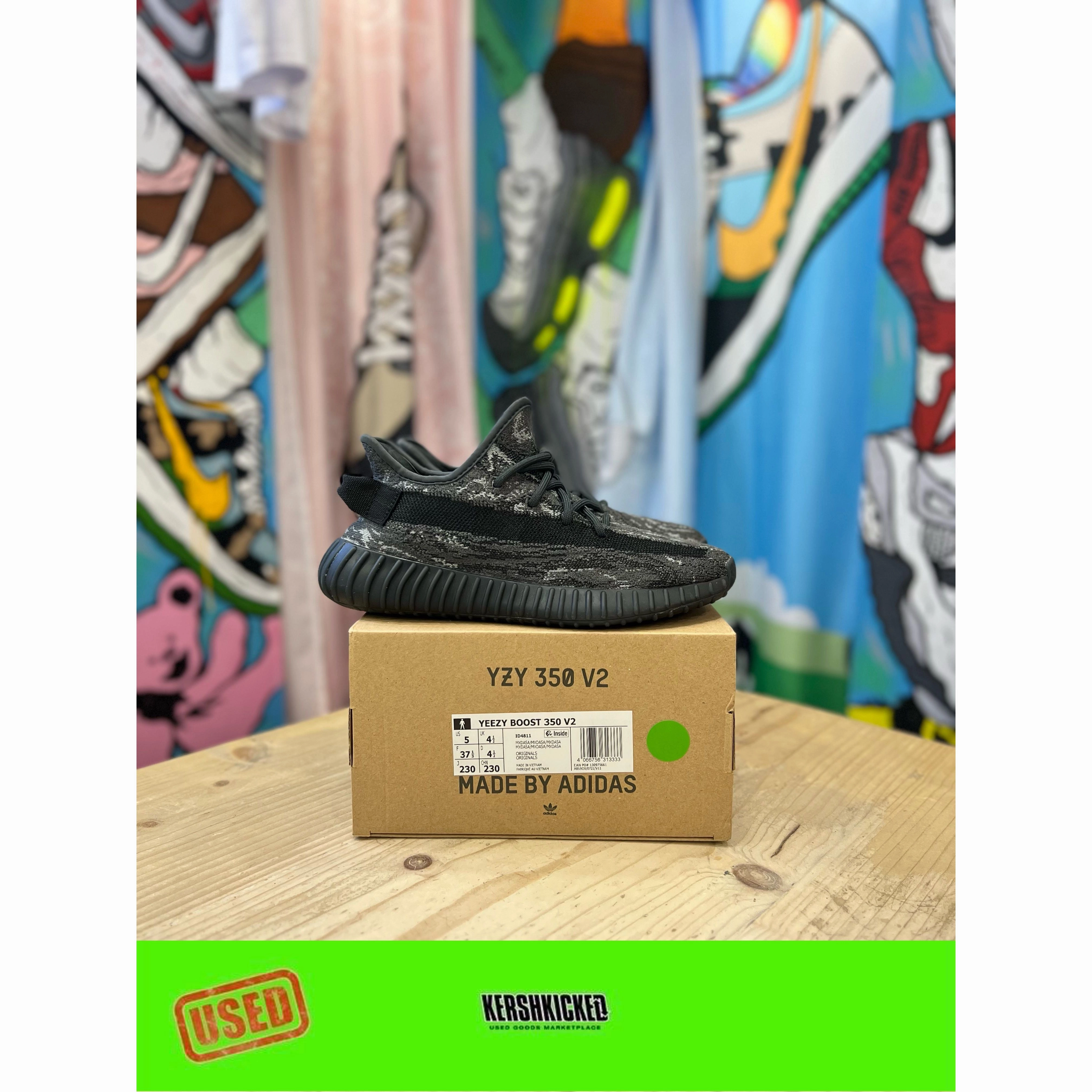 Day Run Yeezy 350 Mx Dark Salt UK 4.5