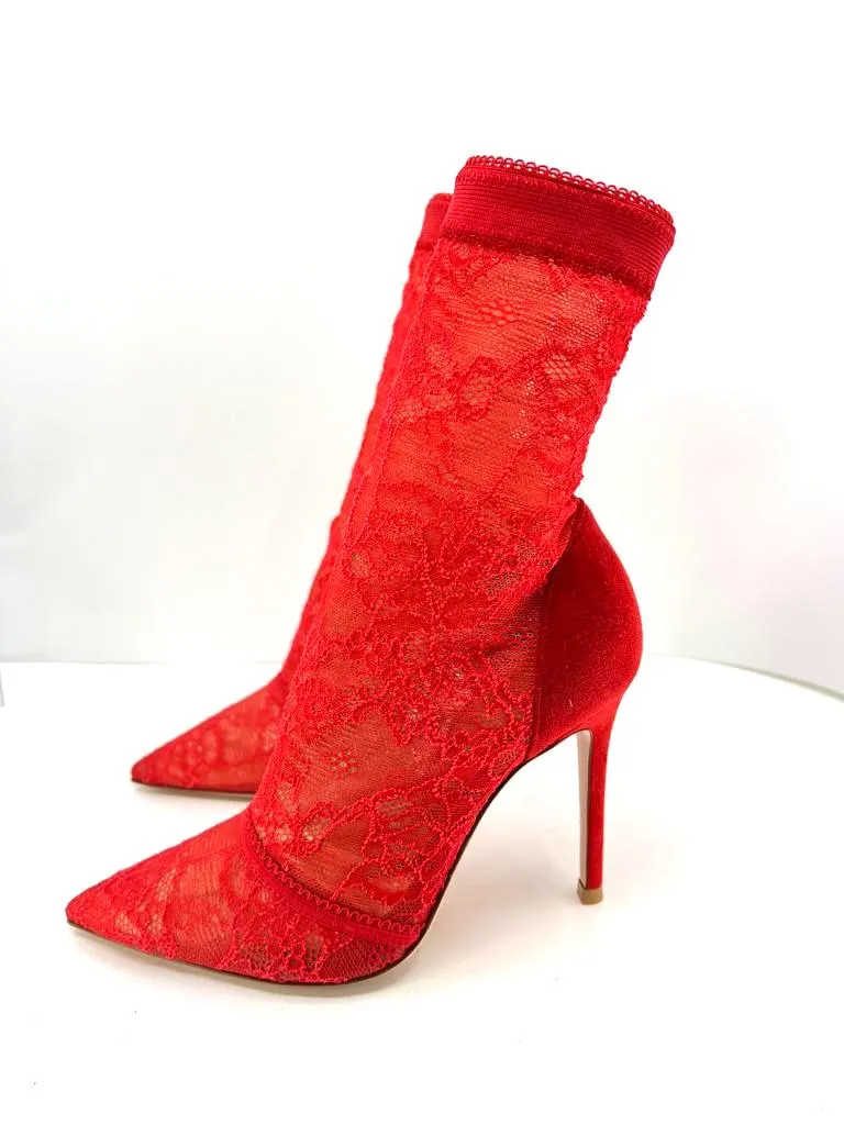 GIANVITO ROSSI BRINN STRETCH LACE ANKLE BOOTS