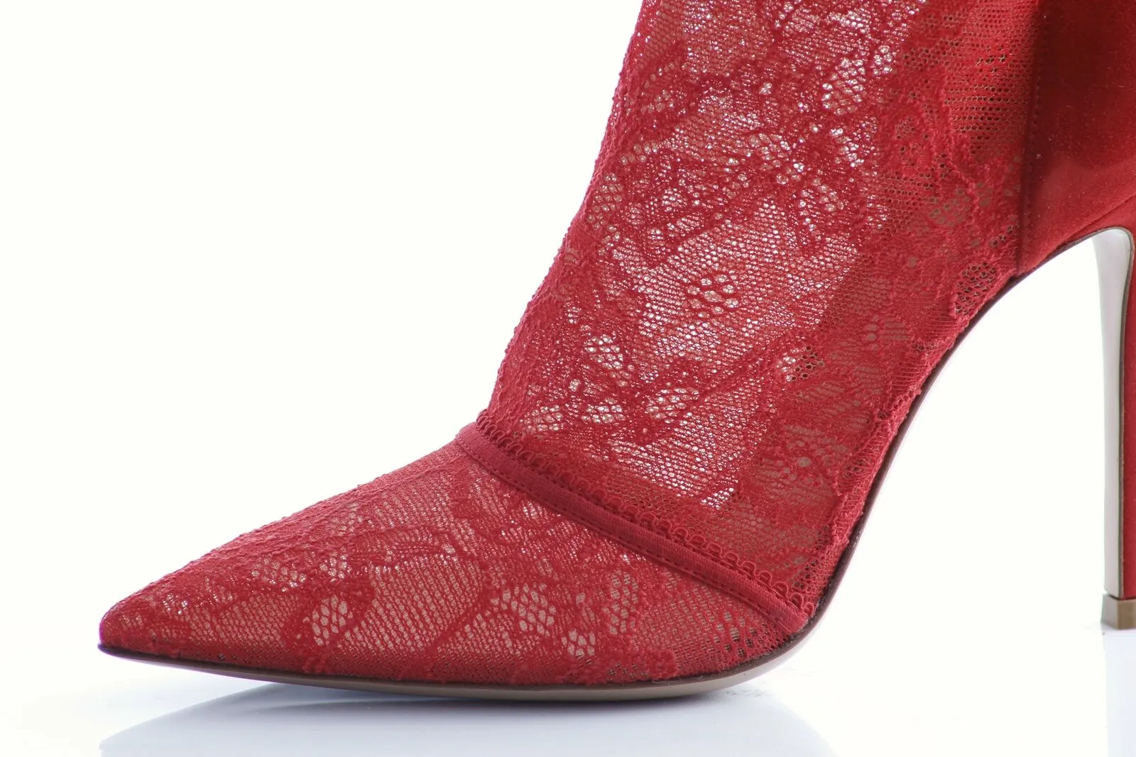GIANVITO ROSSI BRINN STRETCH LACE ANKLE BOOTS