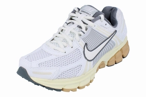 Nike Zoom Vomero 5 Womens Fj2028  101 Intermediate runner