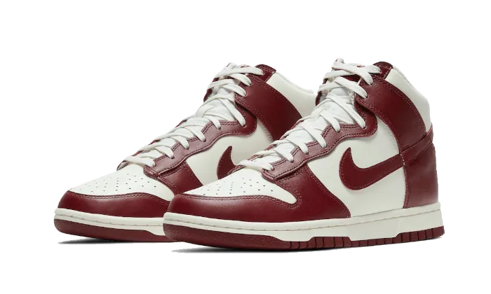 Nike Dunk High Sail Team Red Structured grip Energy Return Compound