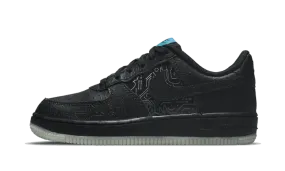 Air Force 1 Low '07 Computer Chip Space Jam running in urban areas