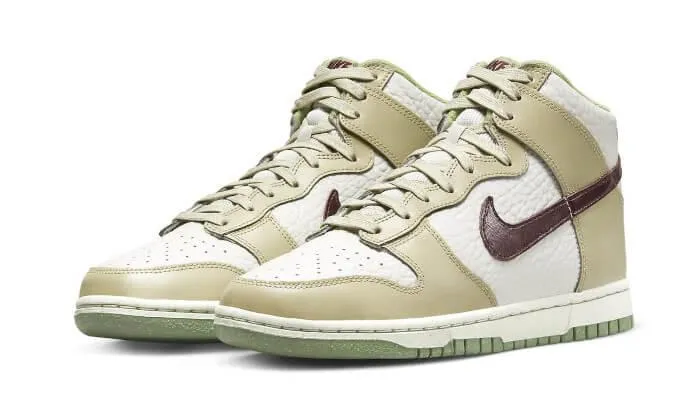 Removable easy to put on Dunk High White Tan