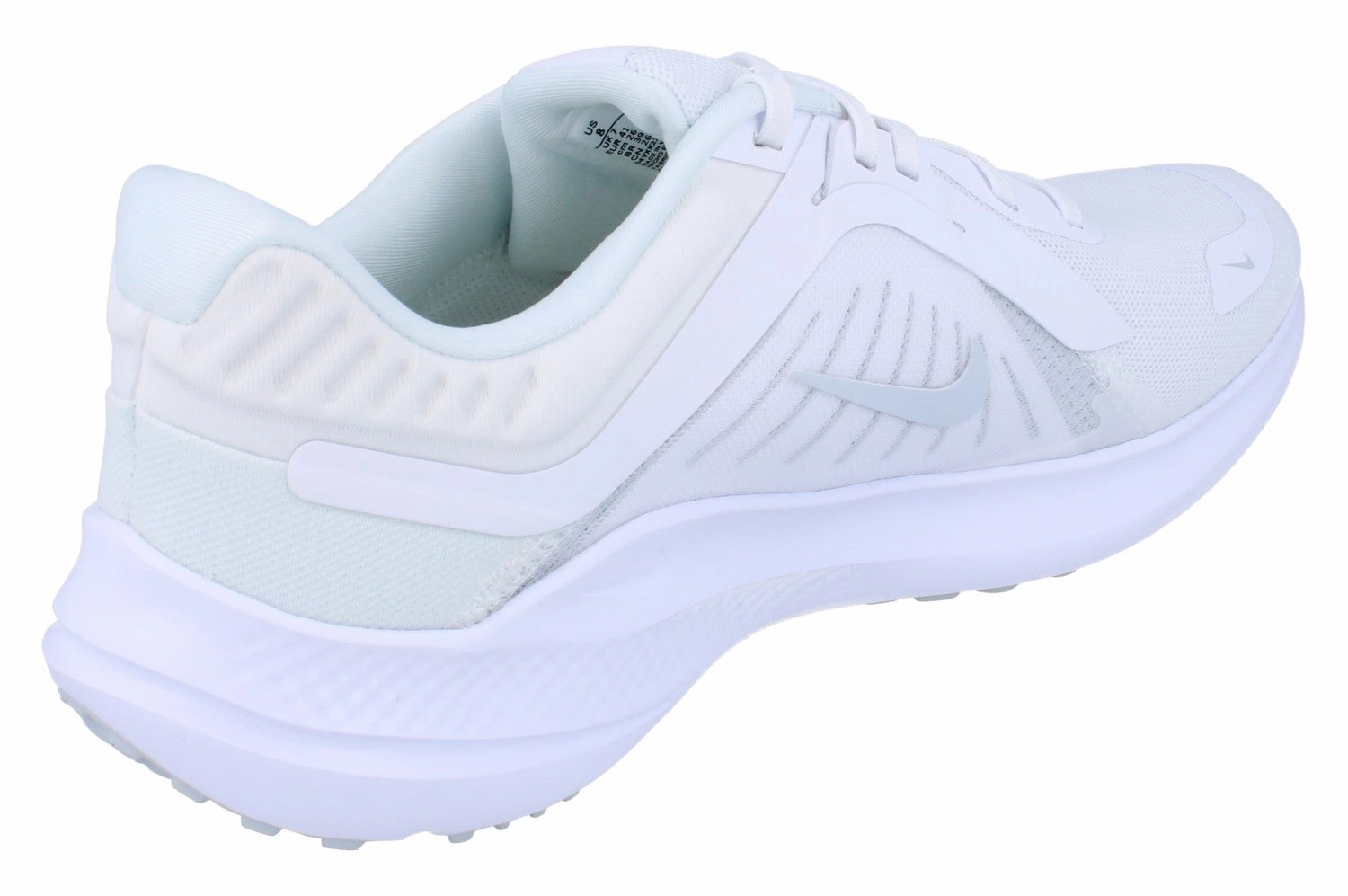 Sleek cushioning Superior Performance Nike Quest 5 Mens DD0204 100