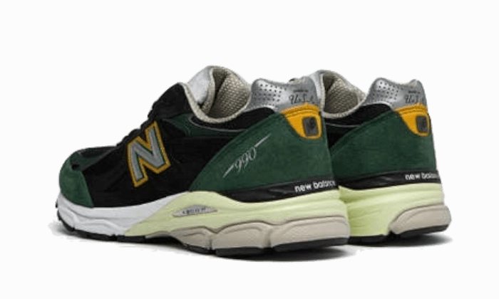 Core Fitness Torsion Control System New Balance 990 V3 Black Green Yellow