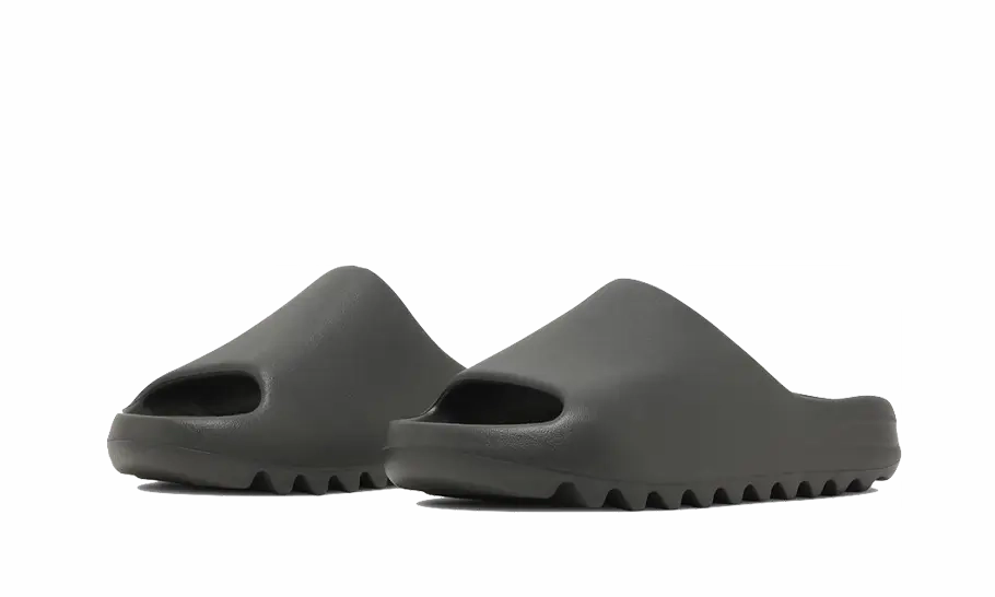 Smooth Movement Modern Style Yeezy SlideDark Onyx