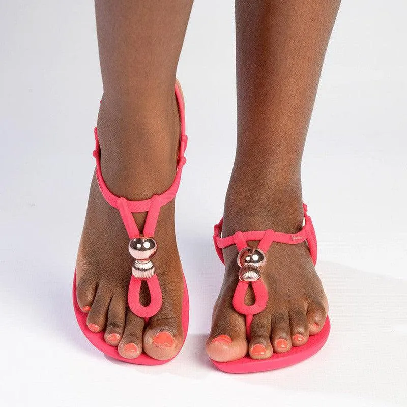 Ipanema Kai Button Trim Thong Sandals - Pink/Rose