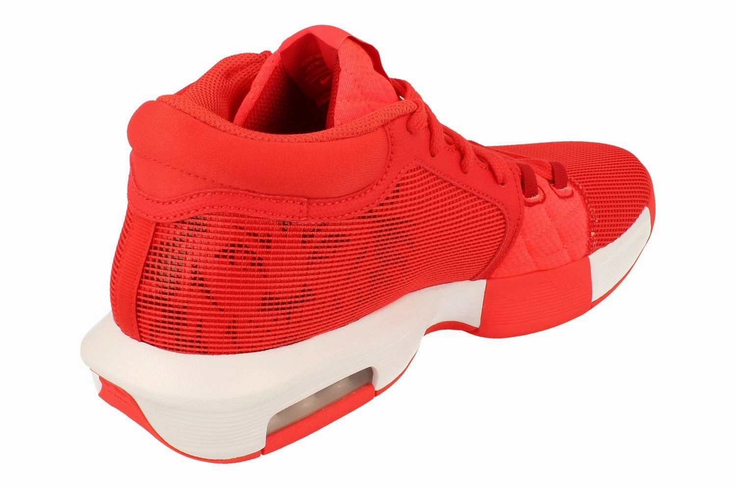 Nike Lebron Witness VIII Mens Basketball Trainers FB2239 600 On Trend Balanced