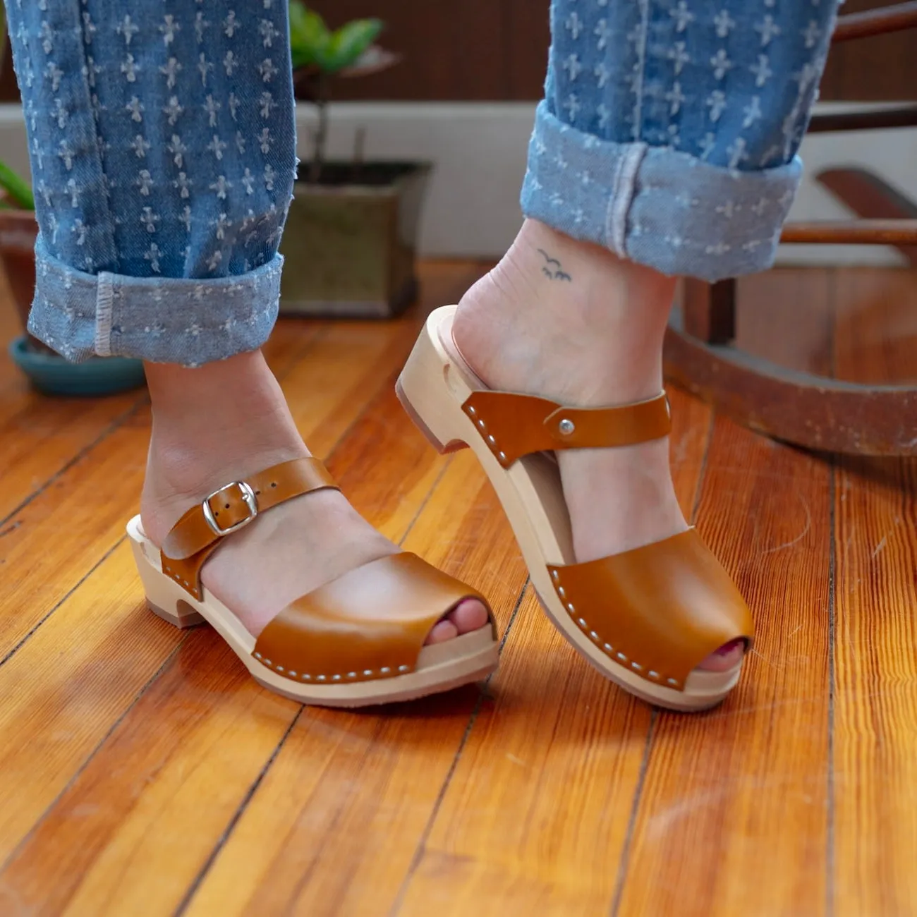 Kurier Abby Low Base Clog