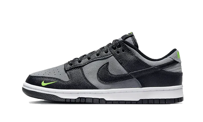 Dunk Low Black Grey Green Strike treadmill running footwear