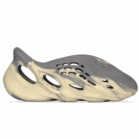 Stay Cool Adidas Yeezy Foam RNNR MX Moon Gray