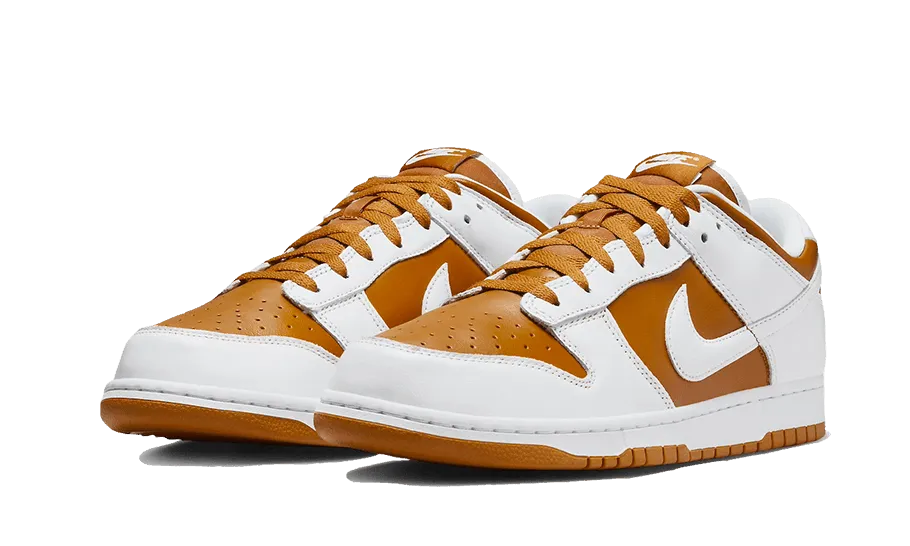 classic - inspired shoes Dunk Low Reverse Curry