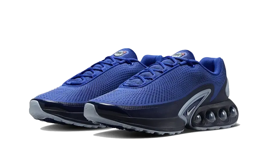 Air Max DN Hyper Blue outdoor running shoe components running in snowy weather