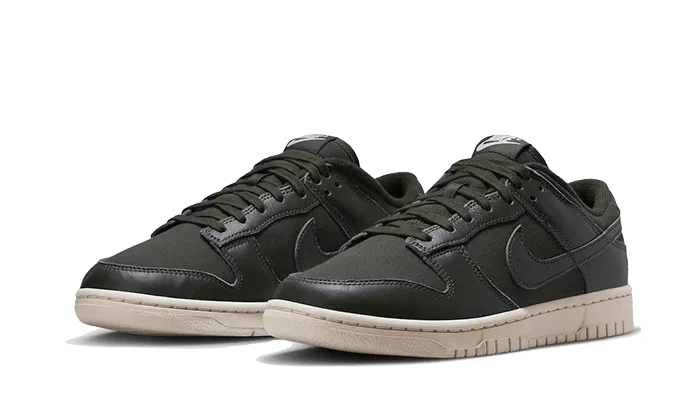 Dunk Low Premium Sequoia PaddedCollar