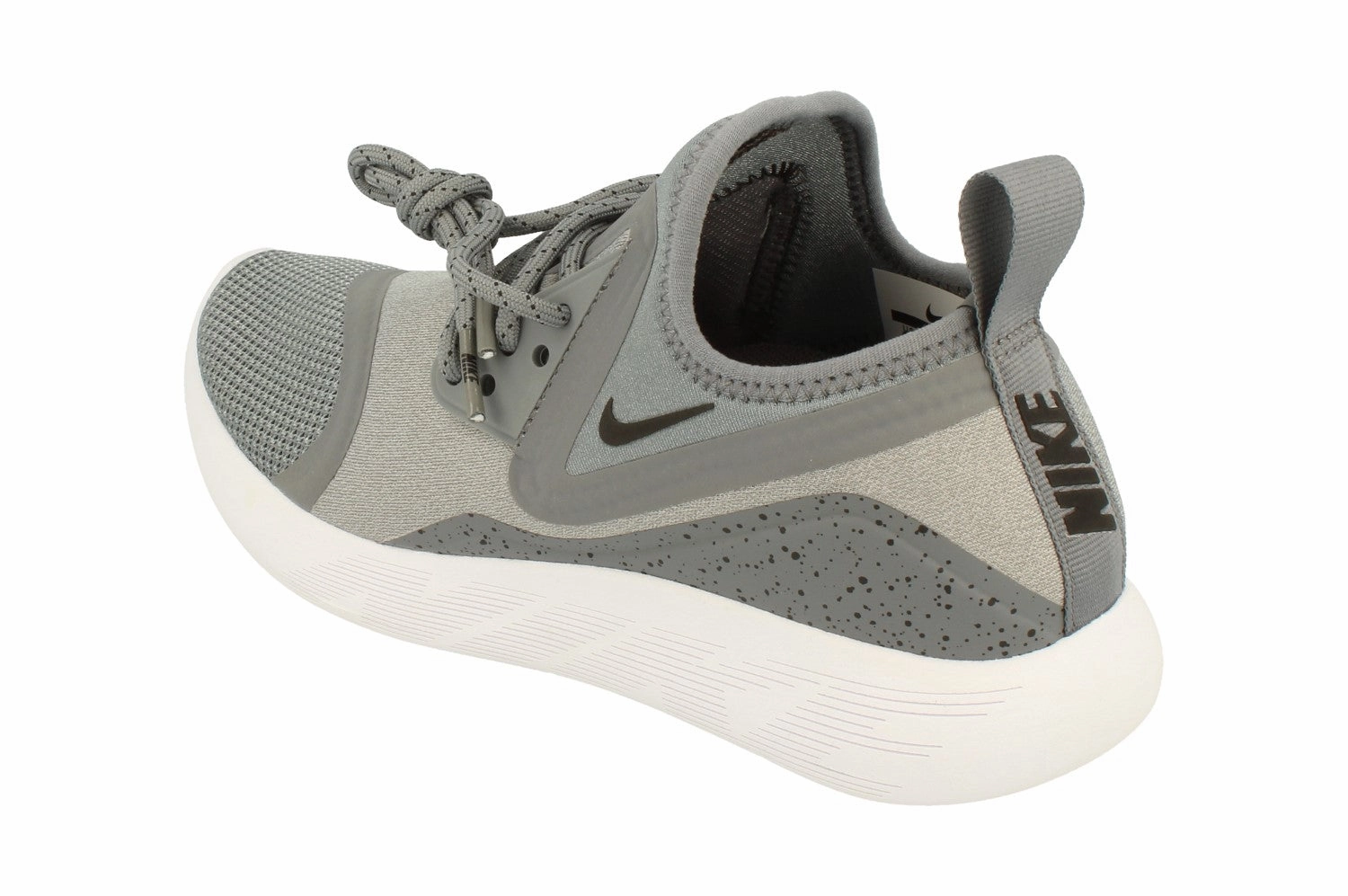 trail - running - shoes Slip Proof Nike Womens Lunarcharge Essential 923620 002
