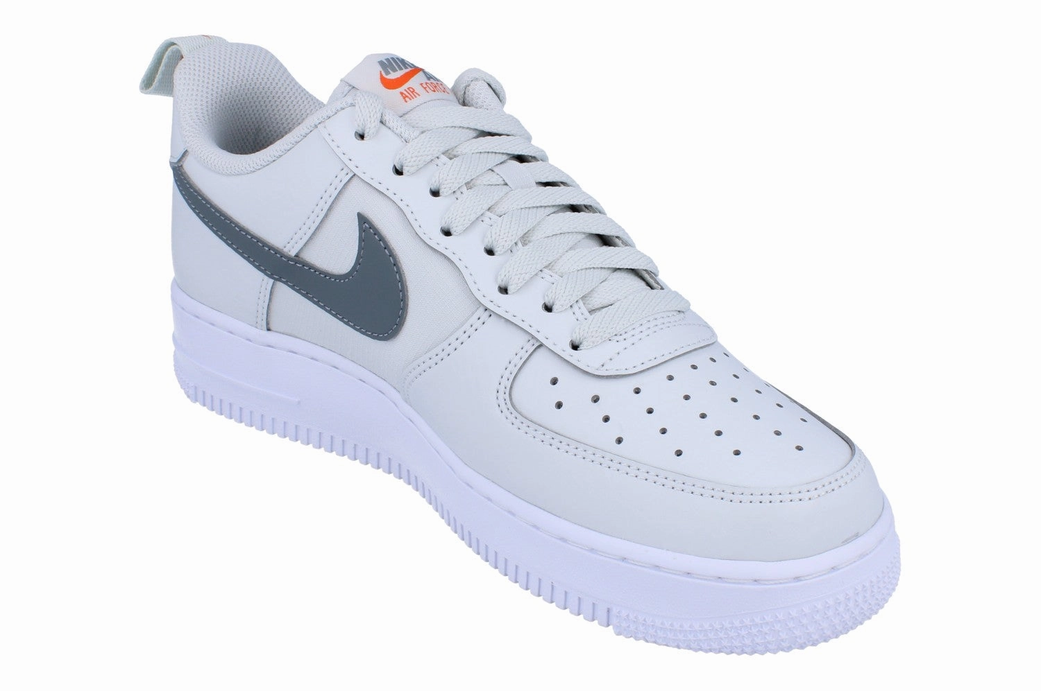 Boosted comfort Padded materials Nike Air Force 1 07 Mens Trainers Hf3836  001