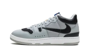 Posture Help Nike Mac Attack QS SP Travis Scott