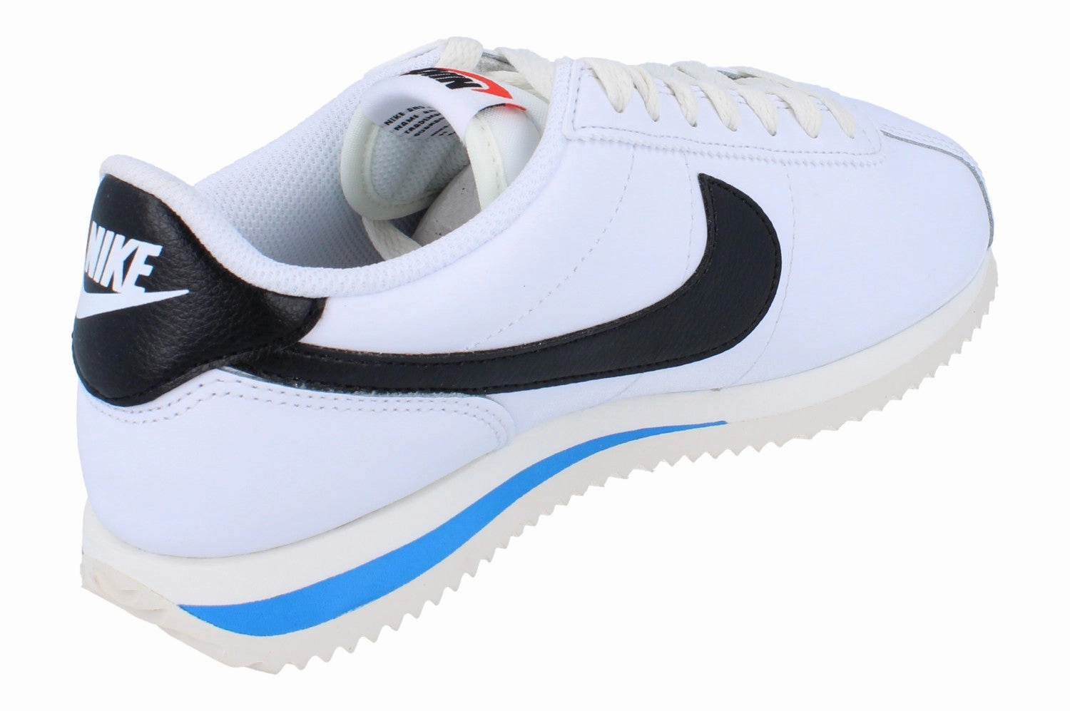 Nike Cortez Womens Trainers DN1791 100 balance - training