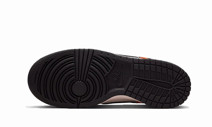 Puncture Resistant Plate Cross Terrain Nike Dunk Low Halloween (2022)