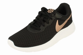 running in a cliff area shoes All-Day Wear Nike Womens Tanjun Trainers DJ6257 001