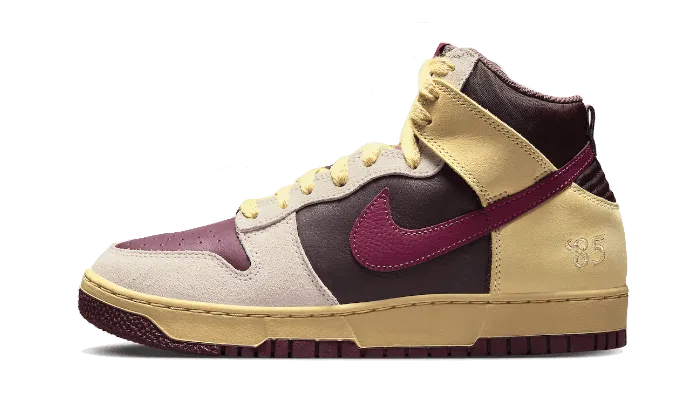 Dunk High 1985 Valentines Day Stretchable Footbed