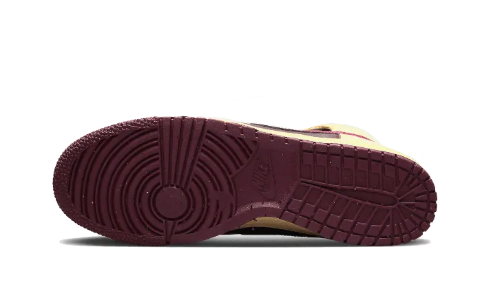 Interchangeable sports activities Dunk High 1985 Valentines Day